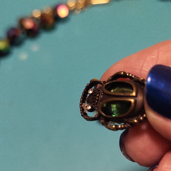 Heidi Daus "Love Bug" Crystal Iridescent Beaded Necklace Set - Picture 6 of 11